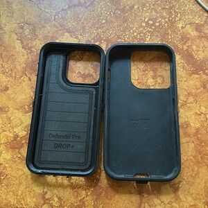 Otterbox defender Pro Drop + case for iPhone 13 Pro